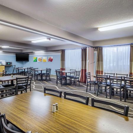 Quality Inn & Suites Newberry Bagian luar foto