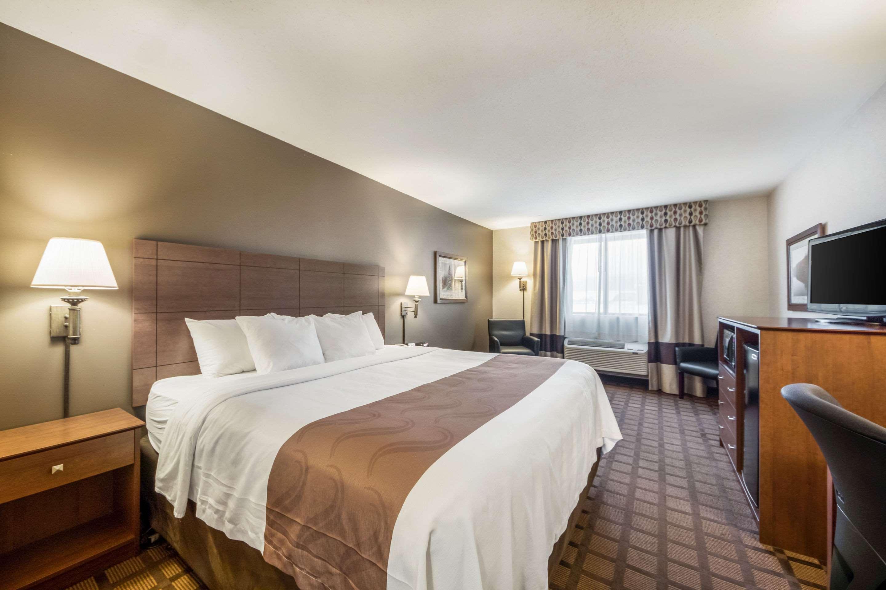 Quality Inn & Suites Newberry Bagian luar foto