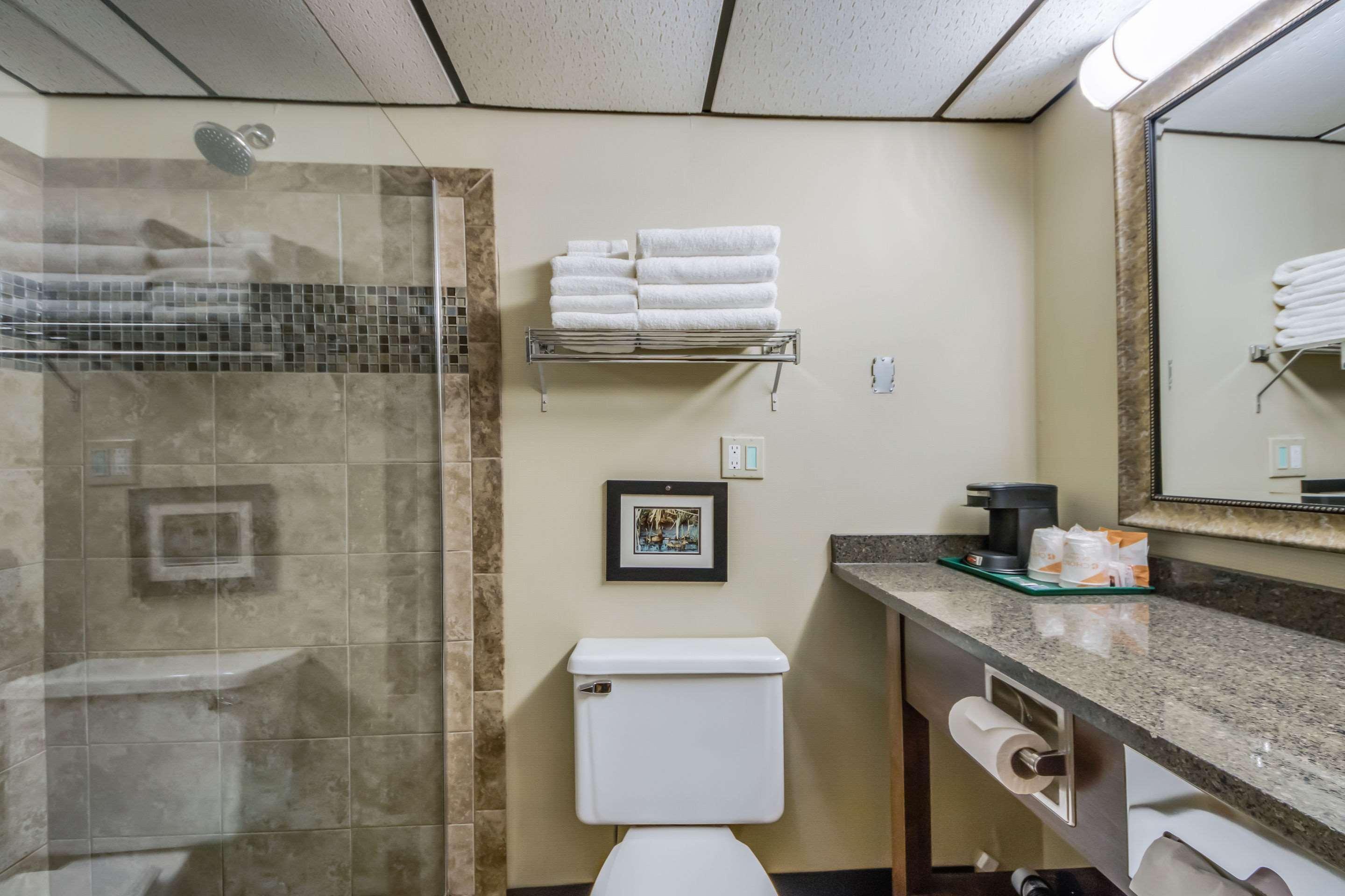 Quality Inn & Suites Newberry Bagian luar foto