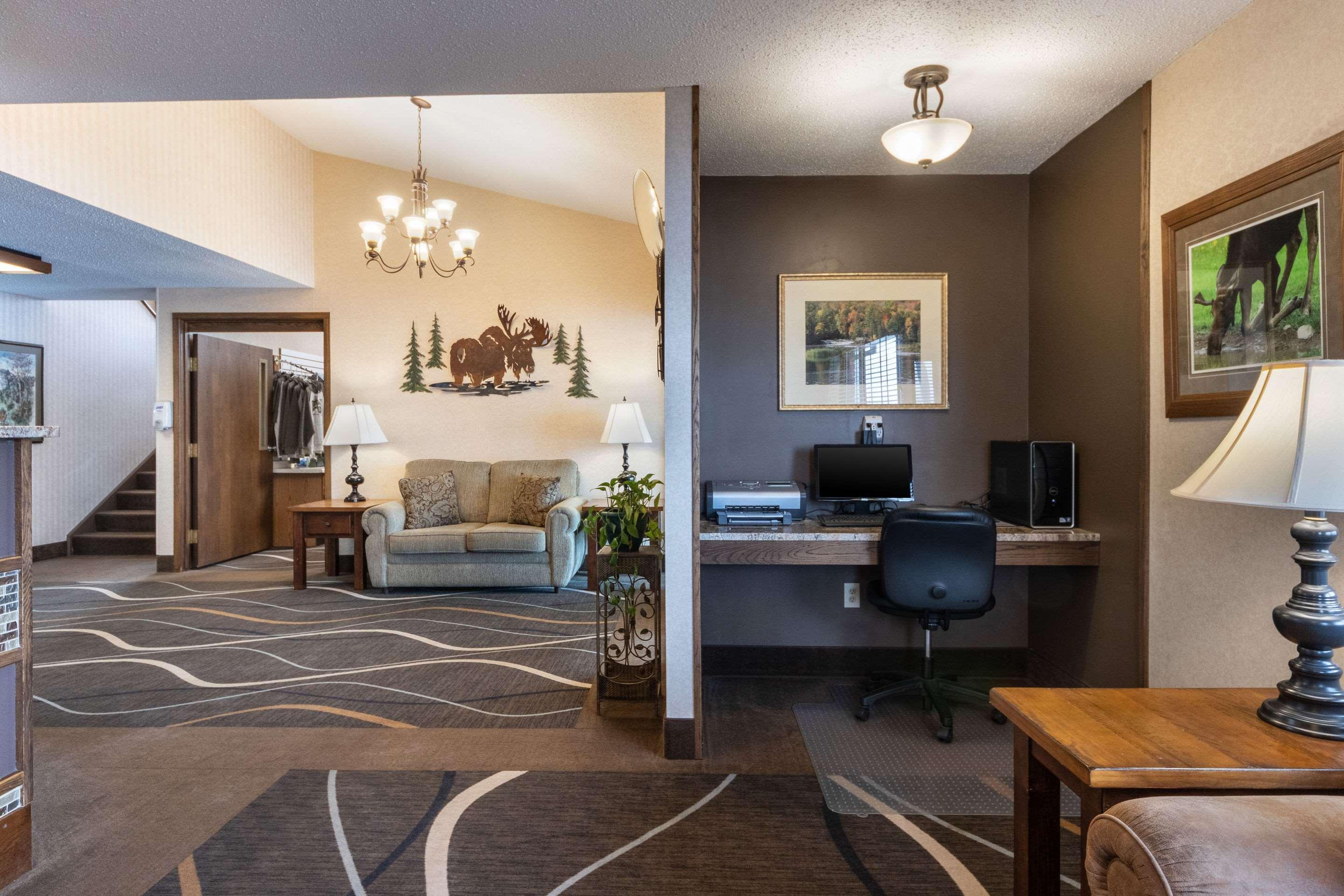 Quality Inn & Suites Newberry Bagian luar foto