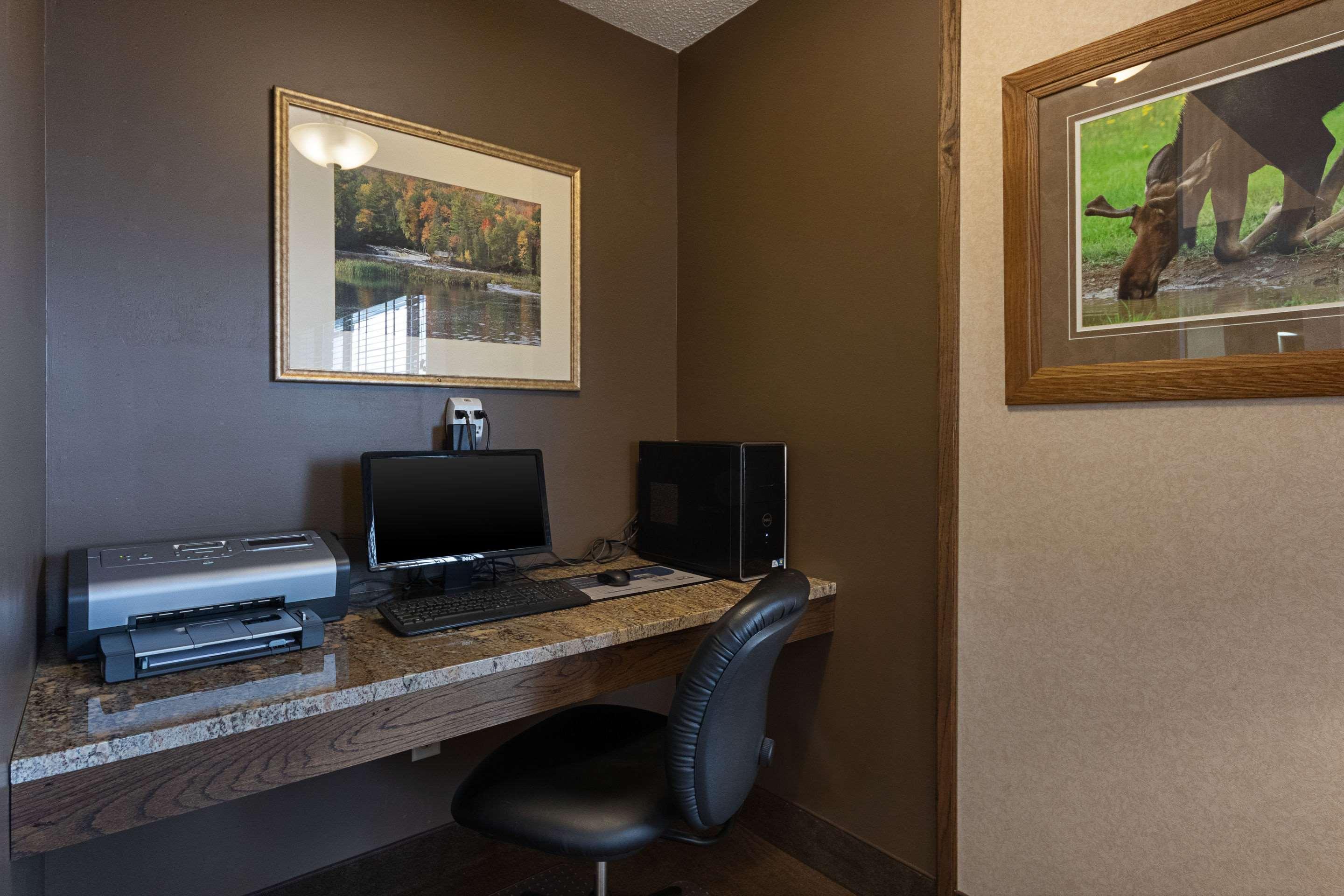 Quality Inn & Suites Newberry Bagian luar foto